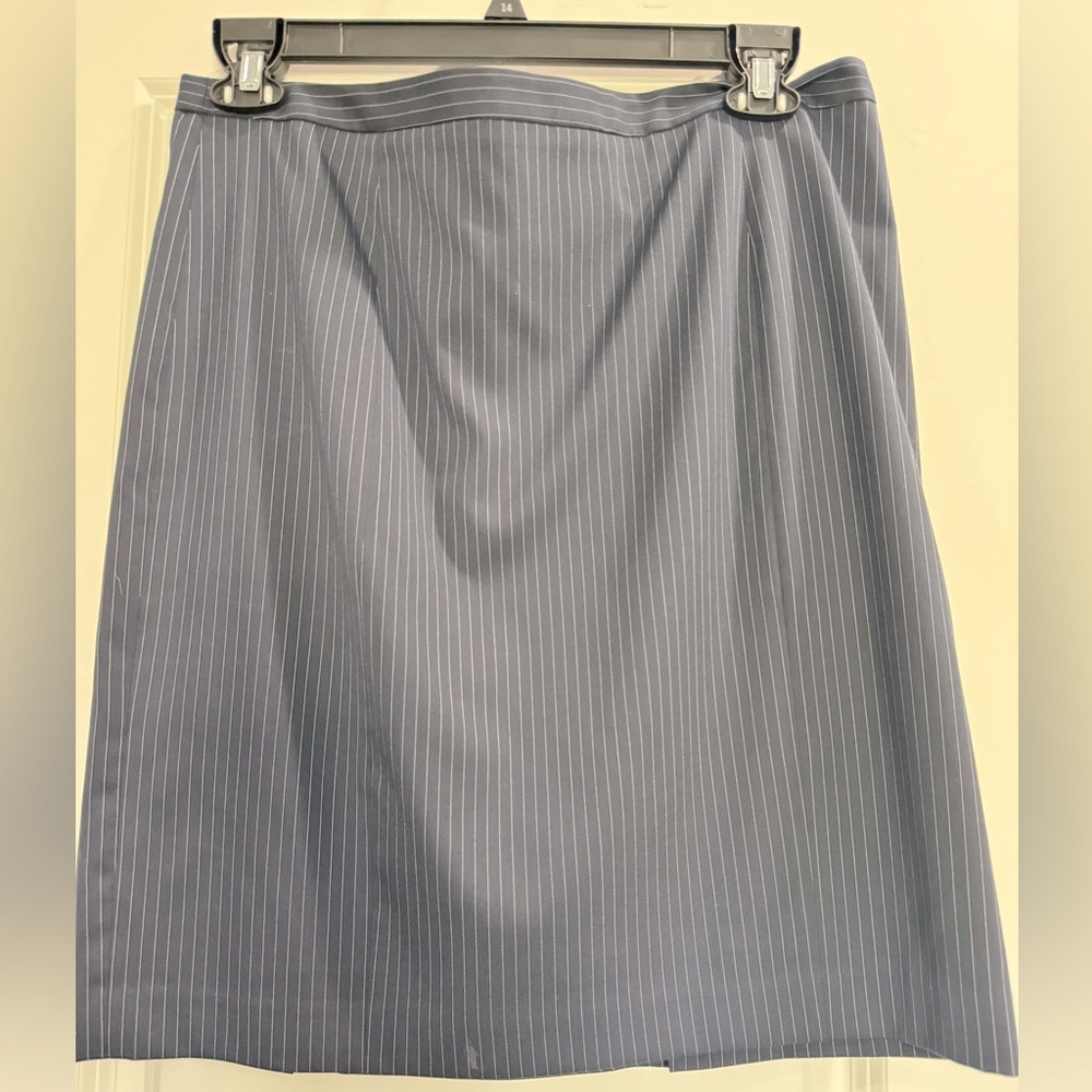 Navy pinstripe skirt 14